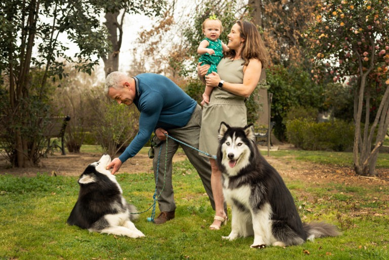 Read more about the article Family Portrait Session :: McKinley Park East Sacramento CA